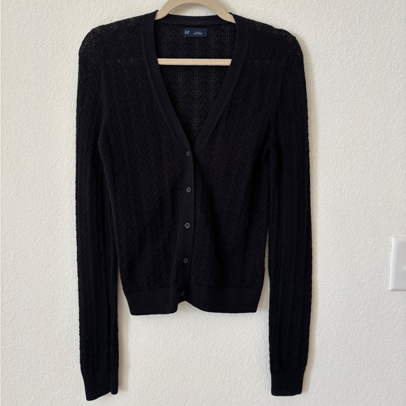 GAP Sweaters - GAP Knit Cardigan